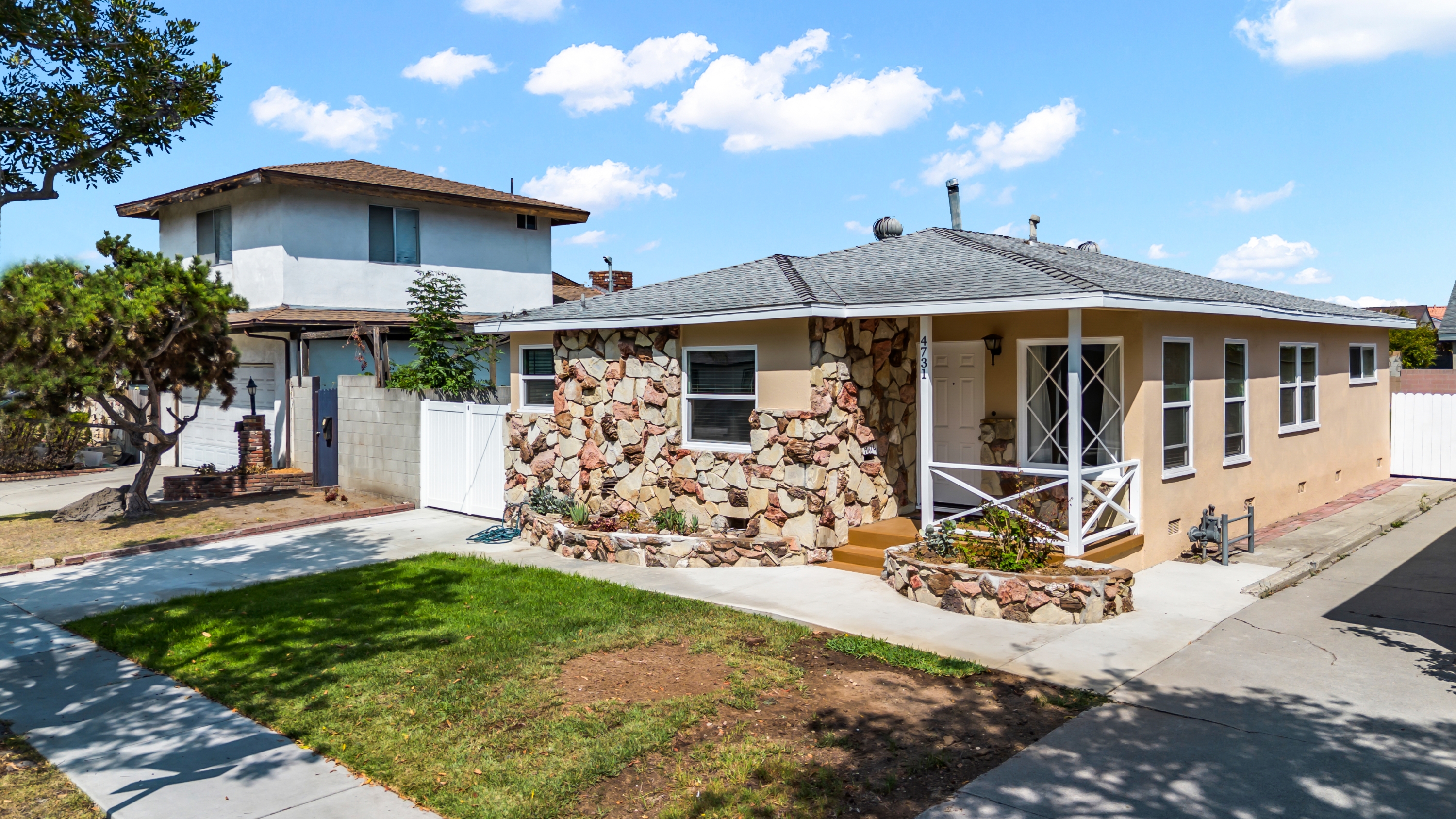 4731 West 137th Place