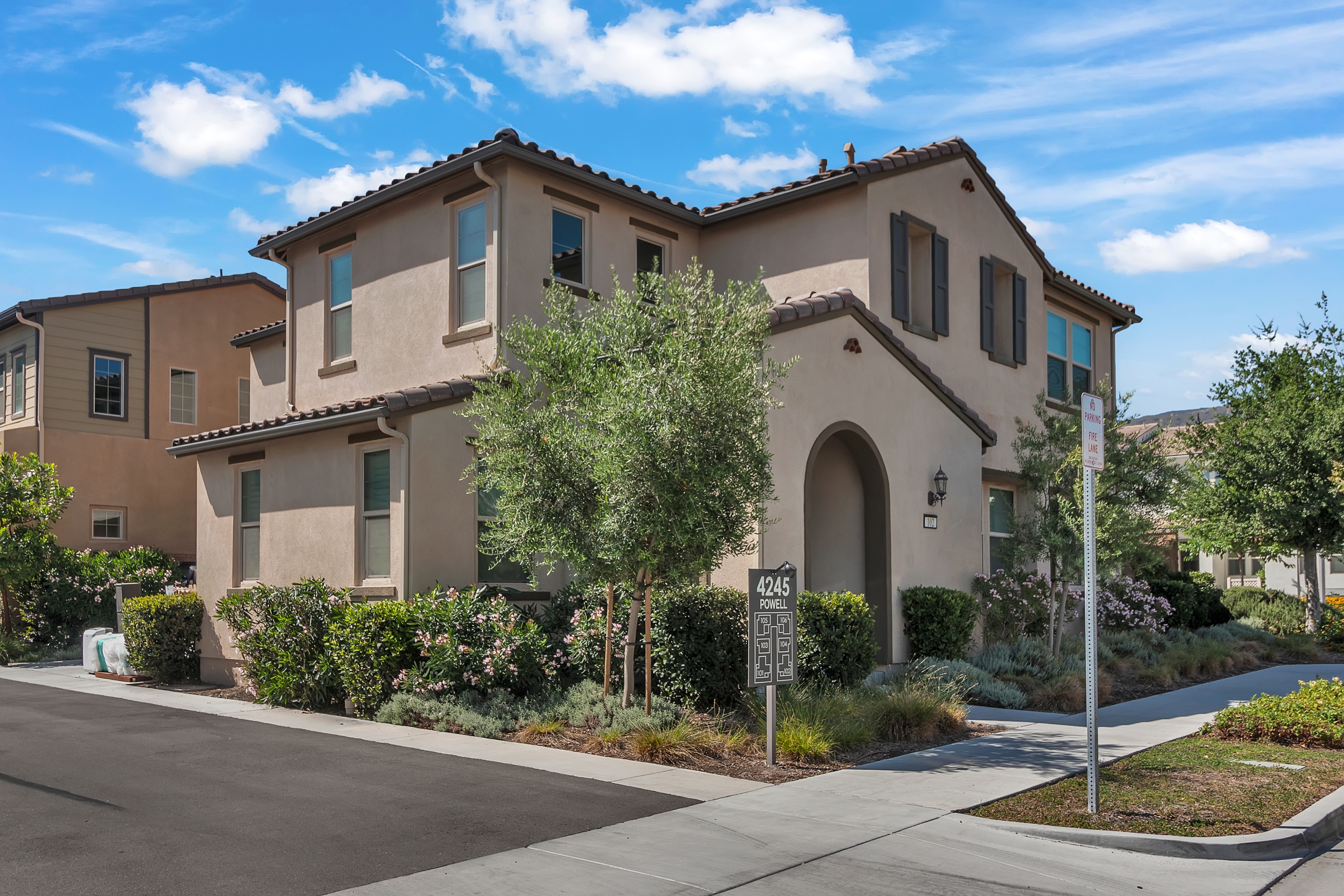 4245 Powell Way -